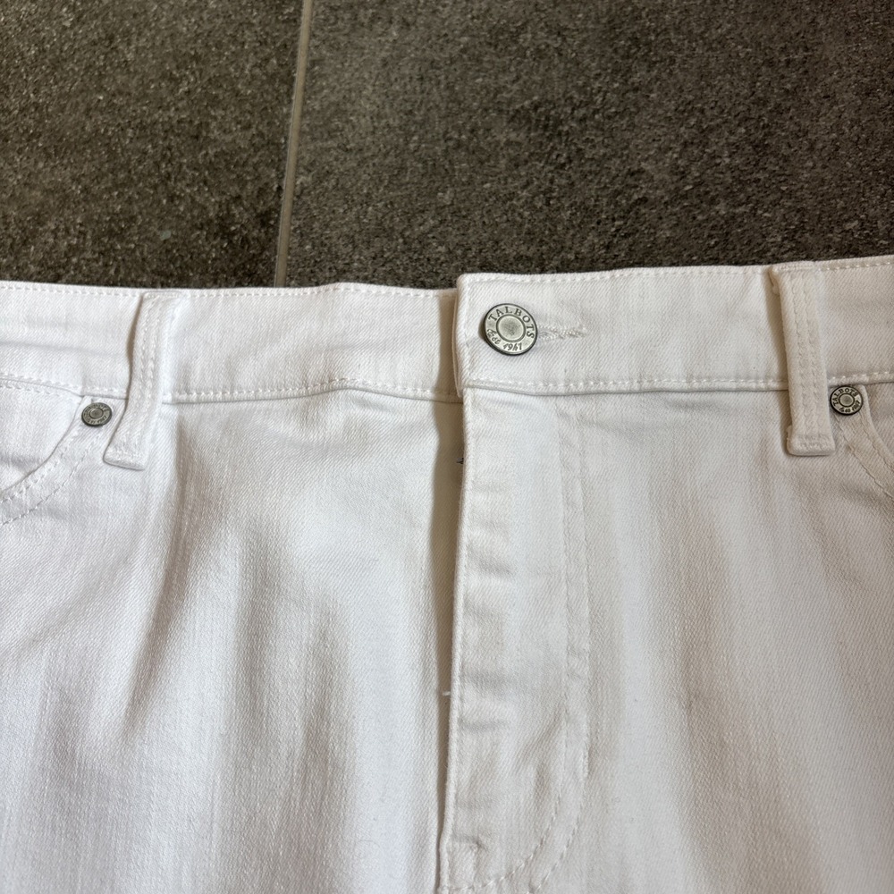 Talbots Size 10 White Denim Skirt 5 Pocket 3/4 Length Cotton Blend Front Slit - Picture 2 of 16